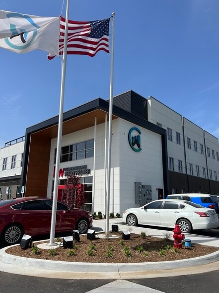 More Photos Of 13315 E 112th St N, Owasso Coworking Space