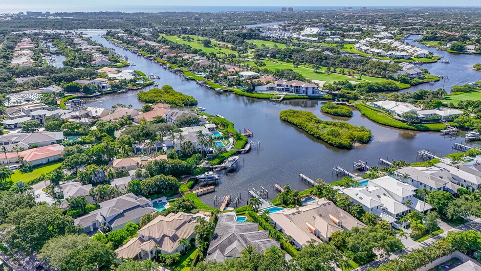 More Photos Of 2151 S Alternate A1A Hwy, Jupiter Medical For Sale