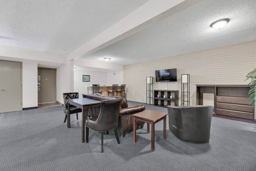 More Photos Of 1903 S Closner Blvd, Edinburg Hotel For Sale