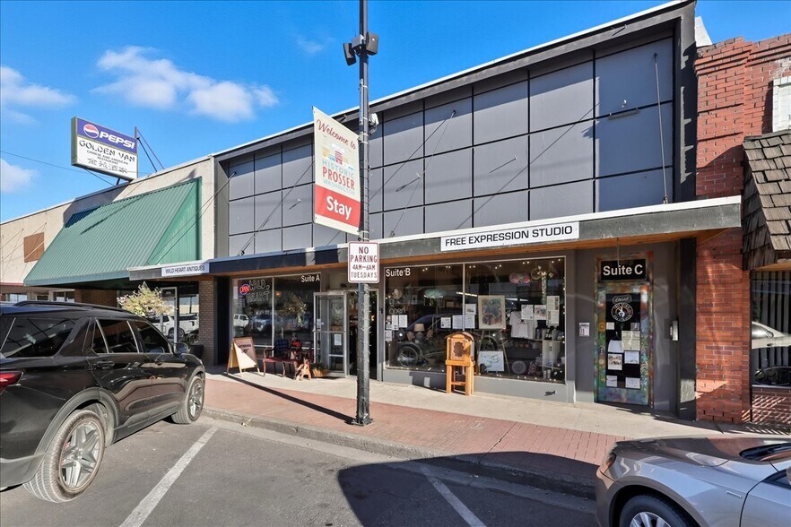 More Photos Of 1215 Meade Ave, Prosser Storefront For Sale