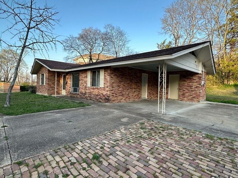 More Photos Of 10 Prospect Pl, Starkville Land For Sale