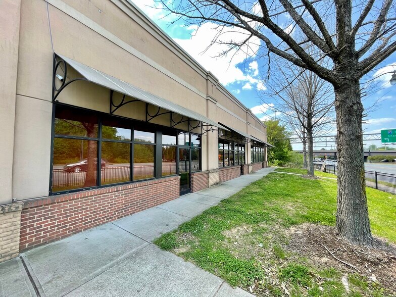 More Photos Of E Innes St, Salisbury Unknown For Lease