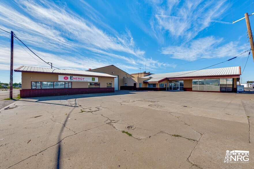 More Photos Of 1510 E 2nd St, Odessa Manufacturing For Lease