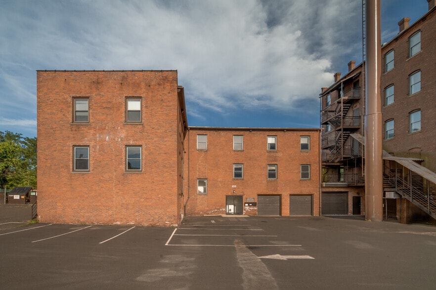 More Photos Of 153 East St, New Haven Office For Lease