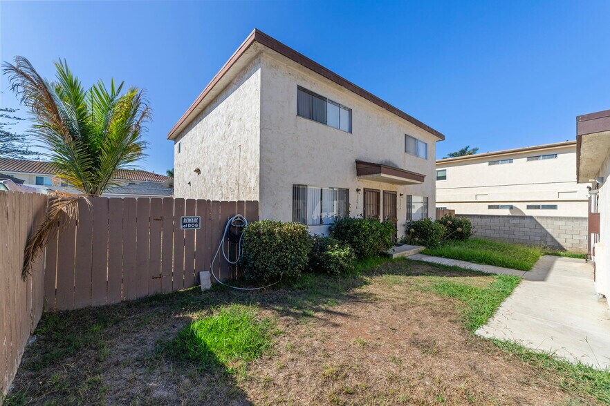 More Photos Of 1150 11th St, Imperial Beach Apartments For Sale