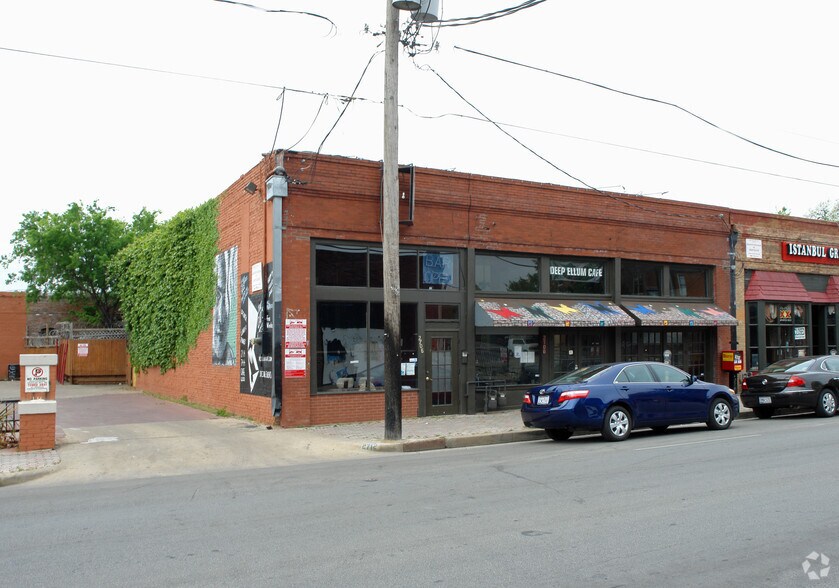 More Photos Of 2706 Elm St, Dallas Storefront For Lease