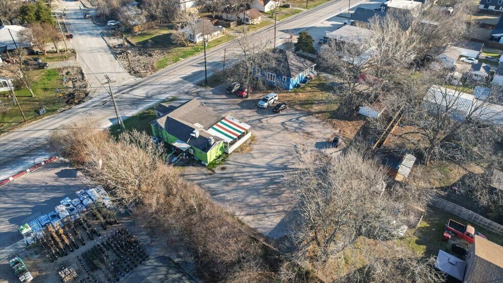 More Photos Of 495 Van Alstyne Pky, Van Alstyne Restaurant For Sale