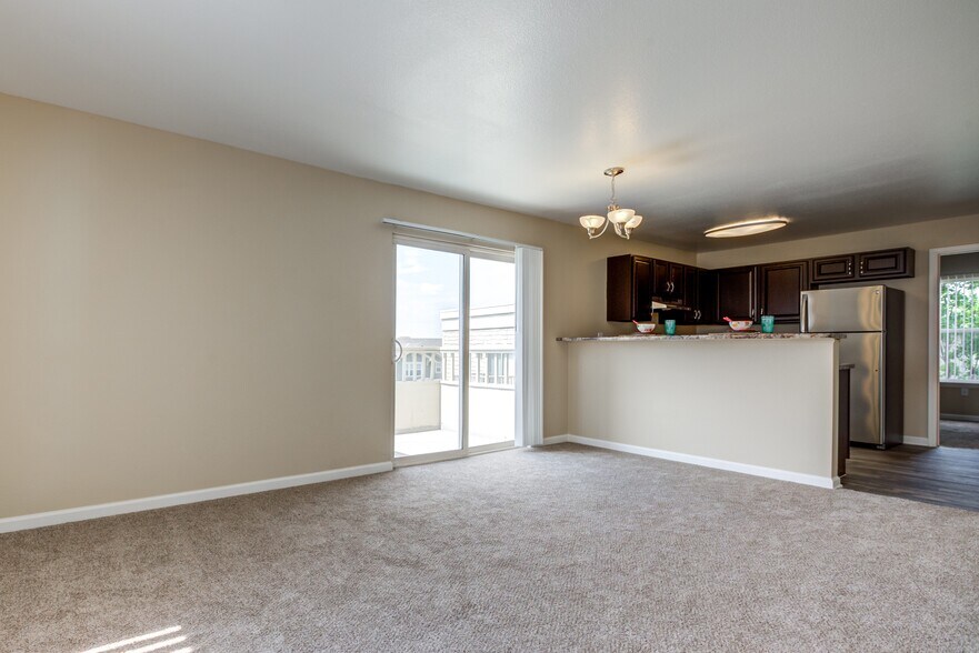 More Photos Of 10754 Belle Creek Blvd, Henderson Apartments For Lease