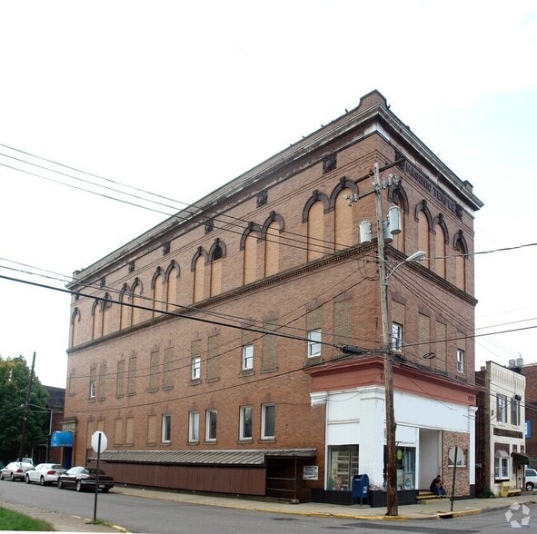 Primary Photo Of 222 E 4th Ave, Tarentum Storefront Retail Office For Lease