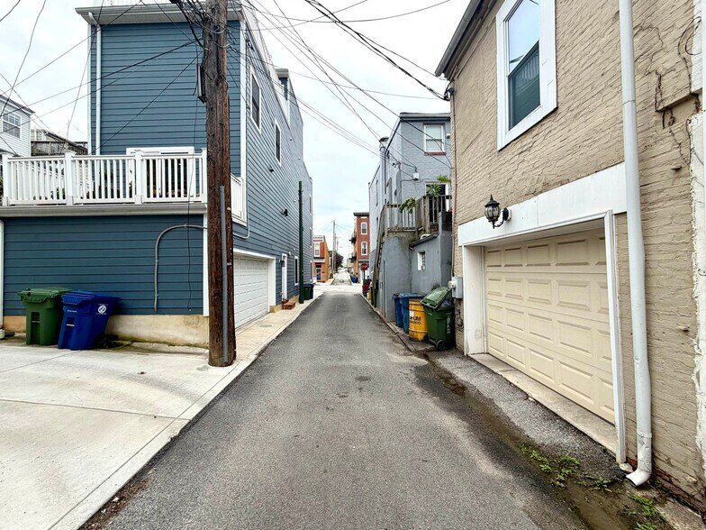 More Photos Of 1447 William St, Baltimore Apartments For Sale