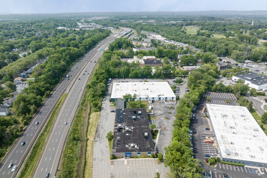 More Photos Of 64 E Midland Ave, Paramus Office For Lease