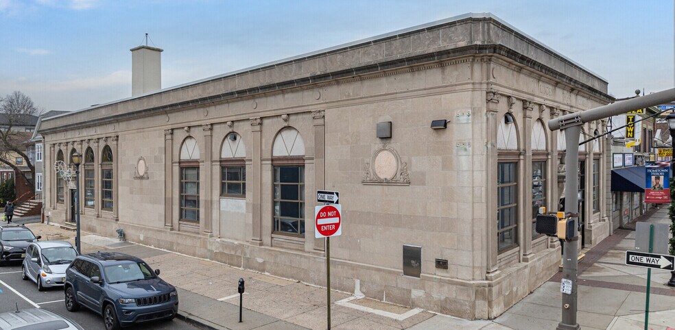 More Photos Of 201 N Wood Ave, Linden Bank For Sale