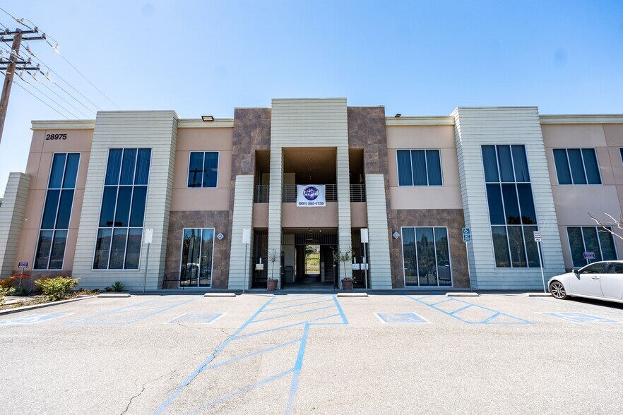 More Photos Of 28975 Front St, Temecula Medical For Sale