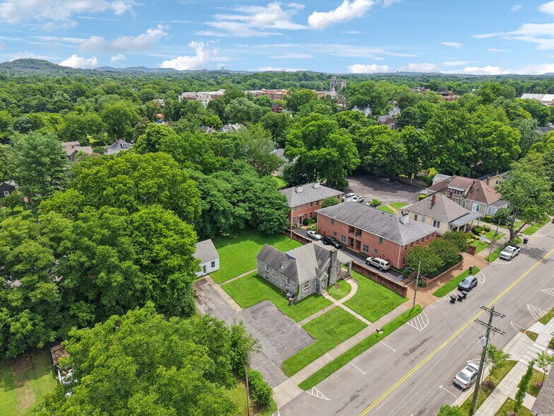 More Photos Of 234 4th Ave N, Franklin Office Residential For Sale