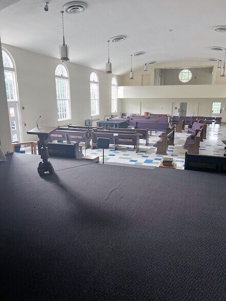 More Photos Of 3655 Calvert St NW, Washington Specialty For Lease