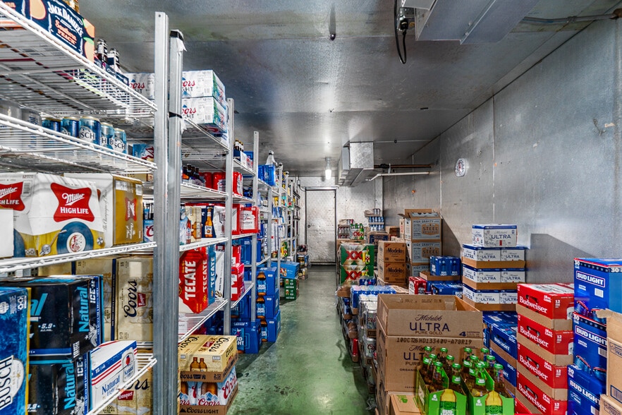 More Photos Of 1021 Martin Rd, Amarillo Convenience Store For Sale