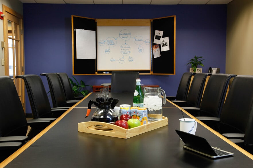 More Photos Of 300 E Lombard St, Baltimore Office Residential For Lease