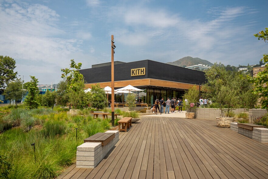 More Photos Of 23465 Civic Center Way, Malibu Unknown For Lease