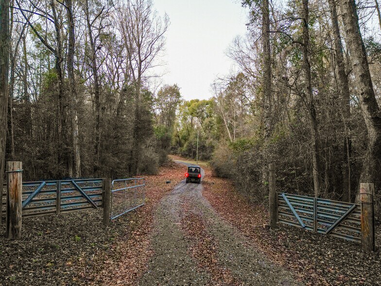 More Photos Of 9036 Bullard Rd, Dry Branch Lodge Meeting Hall For Sale