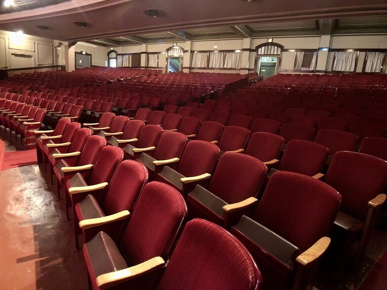 More Photos Of 727 Ohio St, Terre Haute Theater Concert Hall For Sale