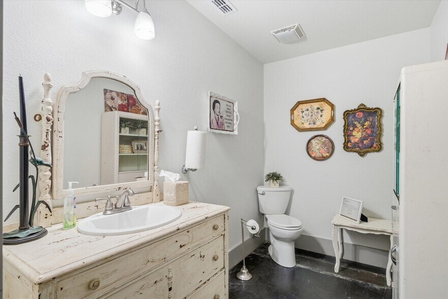 More Photos Of 5518 State Highway 198, Canton Winery Vineyard For Sale