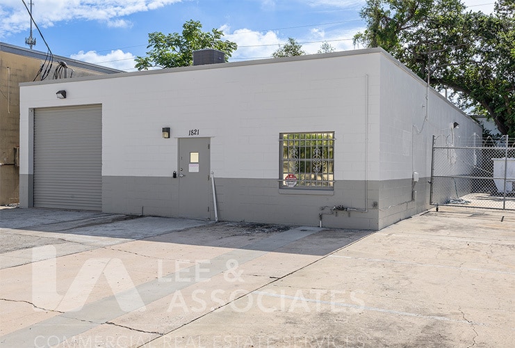 Primary Photo Of 1821 Tallokas Ave, Orlando Warehouse For Lease