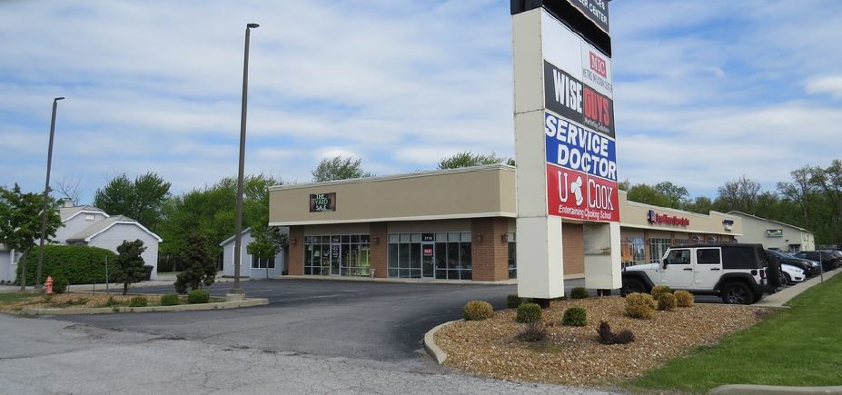 Primary Photo Of 5114 E Lincoln Hwy, Merrillville General Retail For Lease