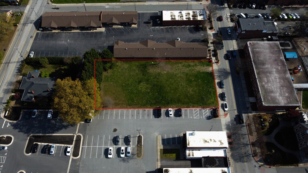 More Photos Of 133 N Main St, Kernersville Land For Sale