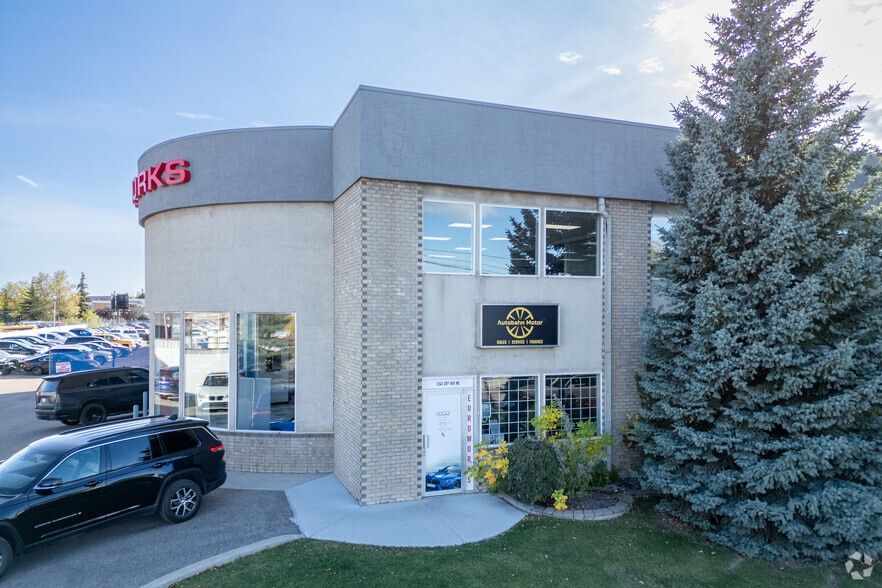 Primary Photo Of 2341 20th Ave NE, Calgary Warehouse For Lease