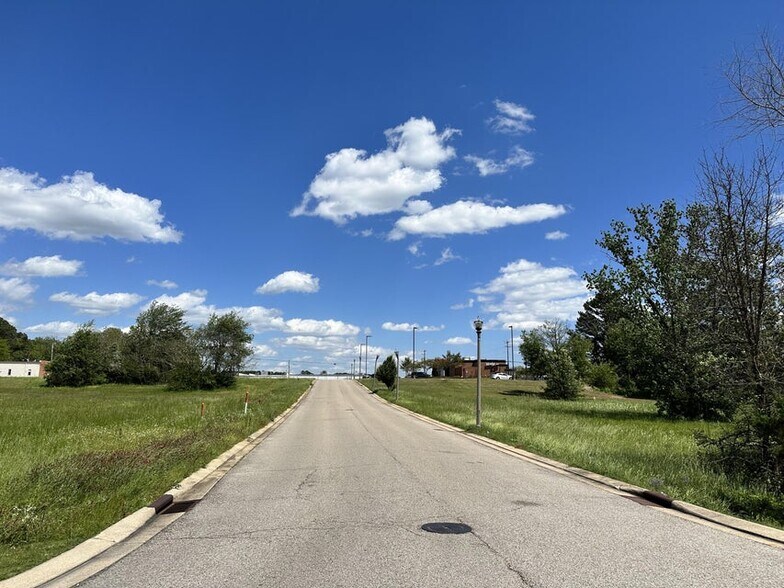 More Photos Of Coulter Drive, New Albany Land For Sale