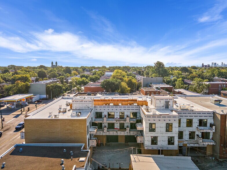 More Photos Of 2485 Rue Bélanger, Montréal Multifamily For Sale