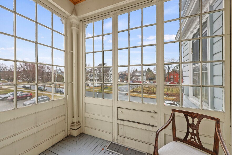 More Photos Of 74 Wendell Ave, Pittsfield Hotel For Sale