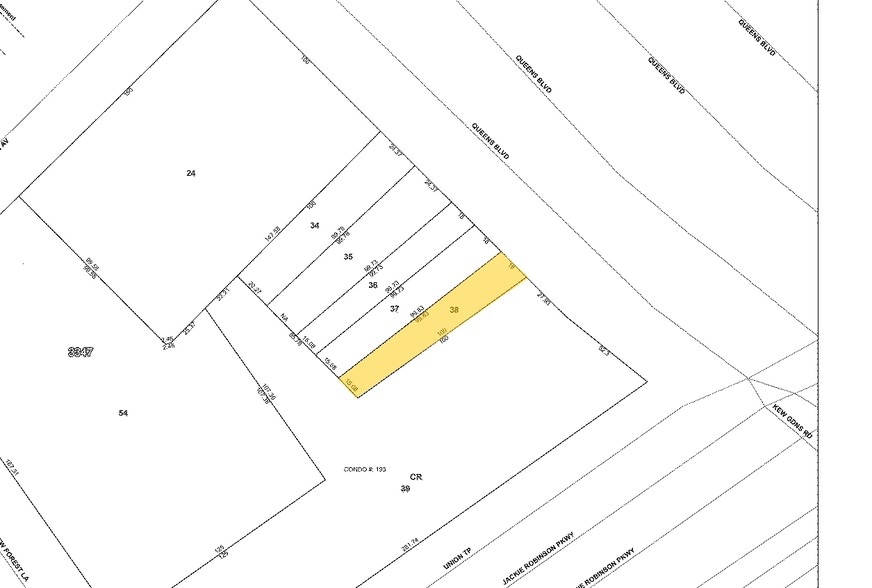 More Photos Of 11814 Queens Blvd, Forest Hills Storefront Retail Office For Lease