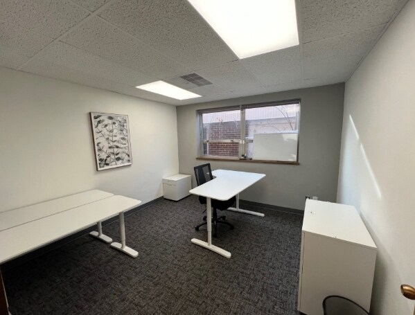 More Photos Of 315 W Kansas Ave, Independence Coworking Space
