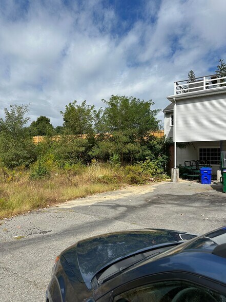 More Photos Of 148-152 Great Rd, Stow Unknown For Lease