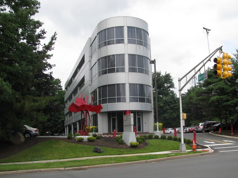 More Photos Of 190 Middlesex Tpke, Iselin Office For Lease