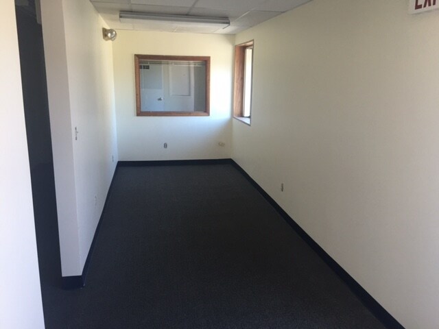 More Photos Of 1717-1719 Brunswick Pike, Lawrenceville Office For Lease