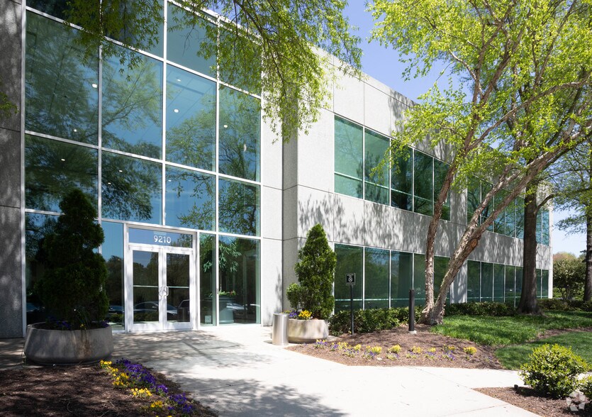 More Photos Of 9210 Arboretum Pky, Richmond Office For Lease