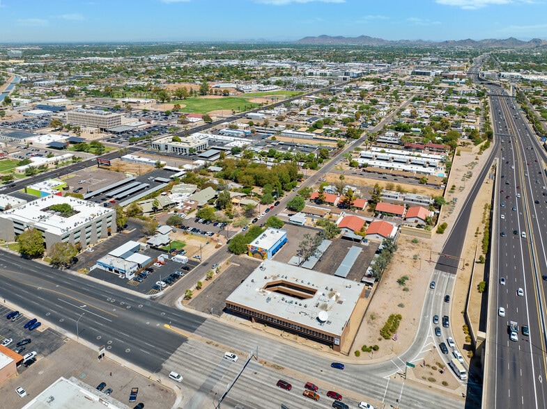 More Photos Of 4117 N 17th St, Phoenix Office For Sale