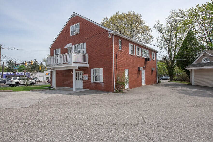 More Photos Of 500-02 Cheltenham Ave, Philadelphia Office For Sale
