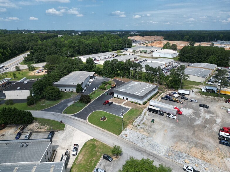 More Photos Of 205 Camden Industrial Pky NW, Conyers Warehouse For Lease