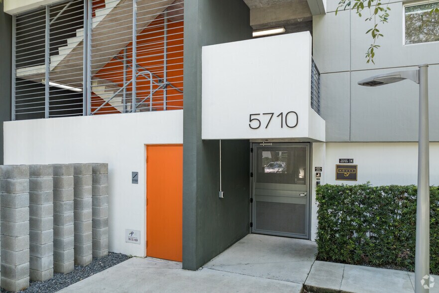 More Photos Of 5742 SW 62nd St, Coral Gables Apartments For Sale