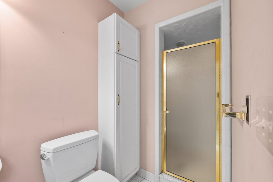 More Photos Of 23001-23003 Greater Mack Ave, Saint Clair Shores Medical For Sale