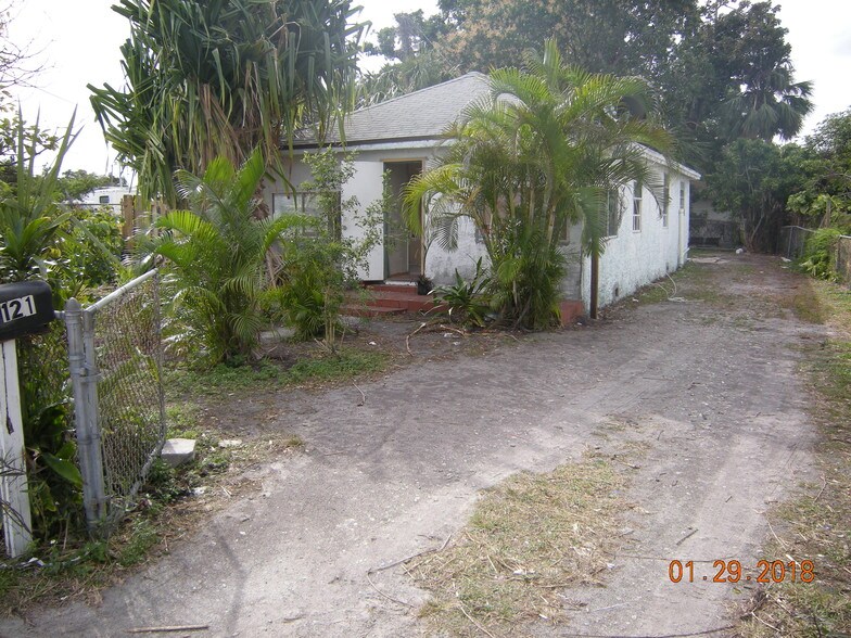 More Photos Of 112 NW 4 Ave, Dania Beach Land For Sale