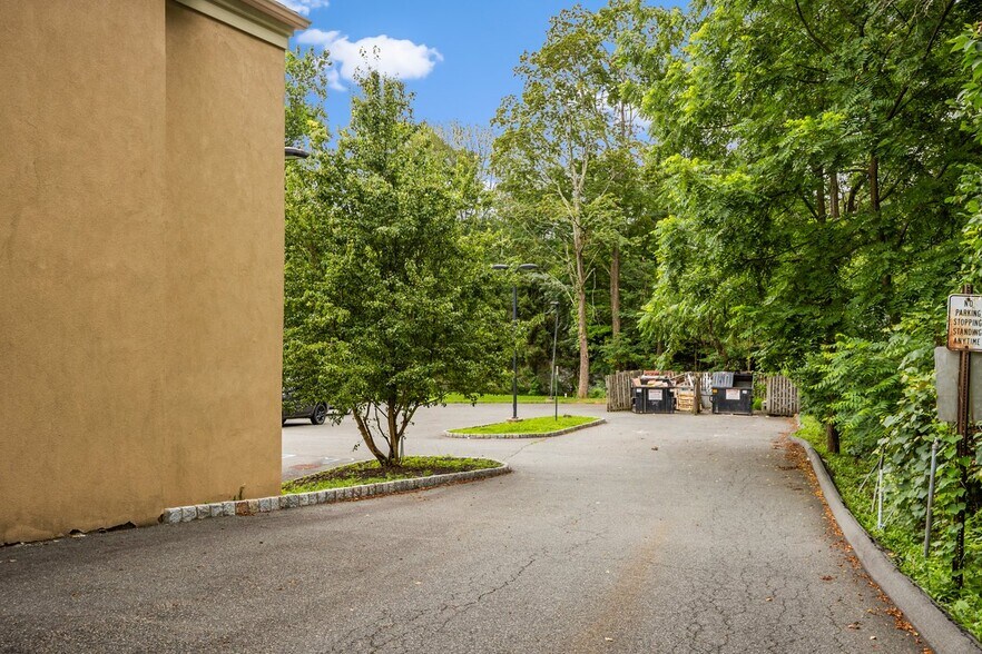 More Photos Of 389 Dover Chester Rd, Randolph Storefront Retail Office For Sale