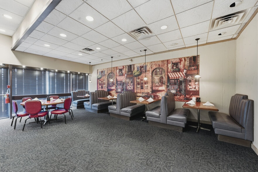 More Photos Of 4210 12th St NW, Canton Restaurant For Sale