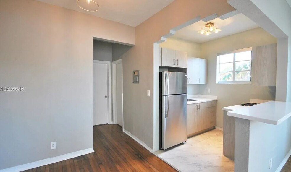 More Photos Of 715 Michigan Ave, Miami Beach Apartments For Sale