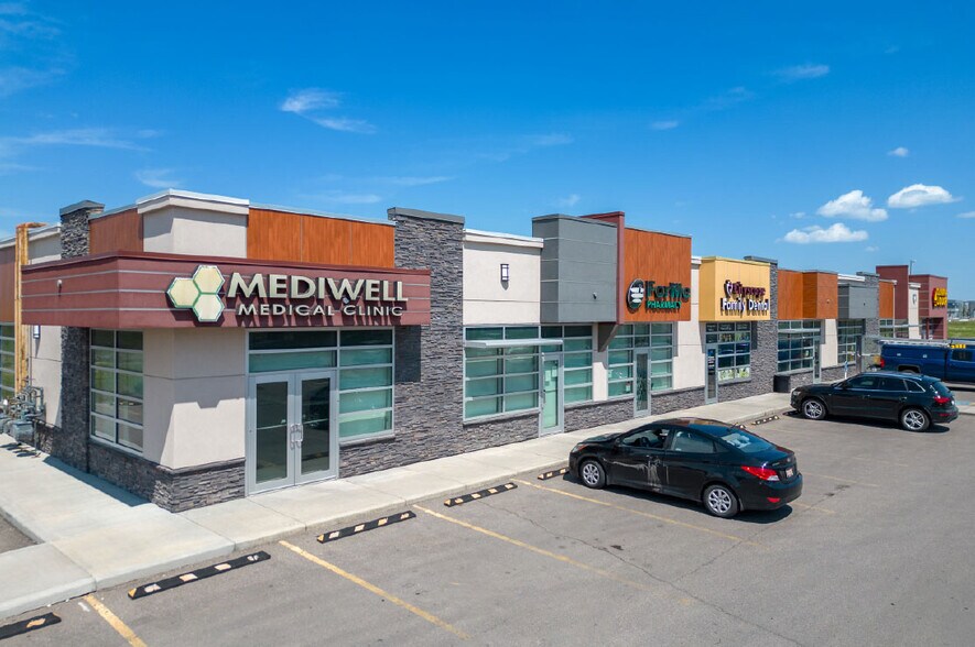 More Photos Of 3840 104 Av NE, Calgary Storefront For Lease