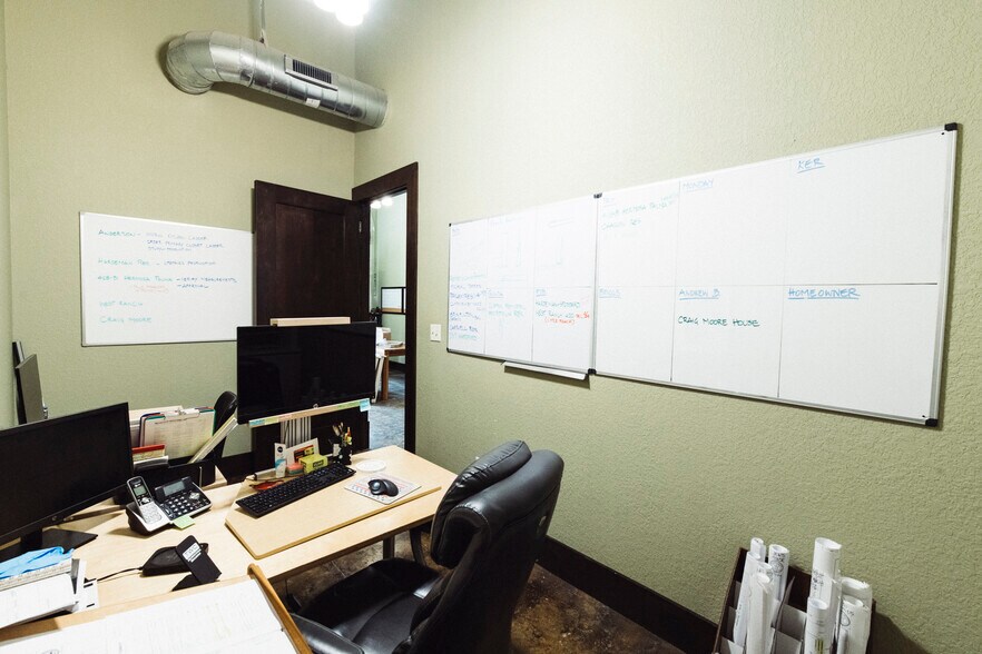 More Photos Of 75 Main St, Maxwell Warehouse For Sale