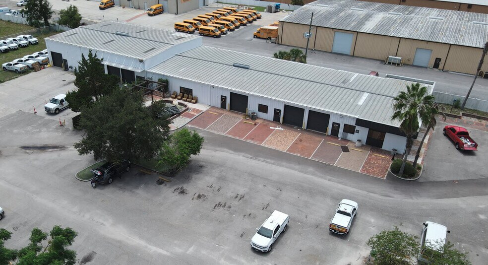 More Photos Of 1733 Benbow Ct, Apopka Warehouse For Lease